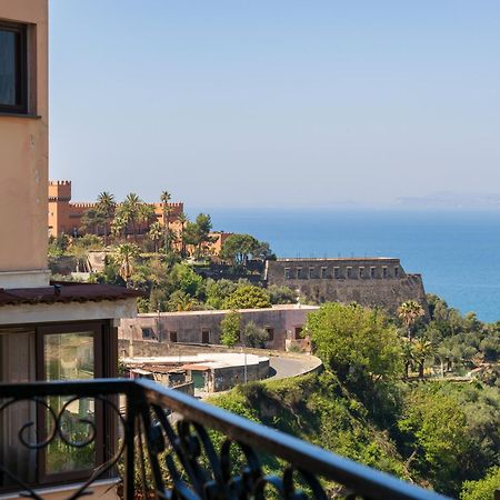 La Casa Del Golfo Daire Vico Equense Dış mekan fotoğraf